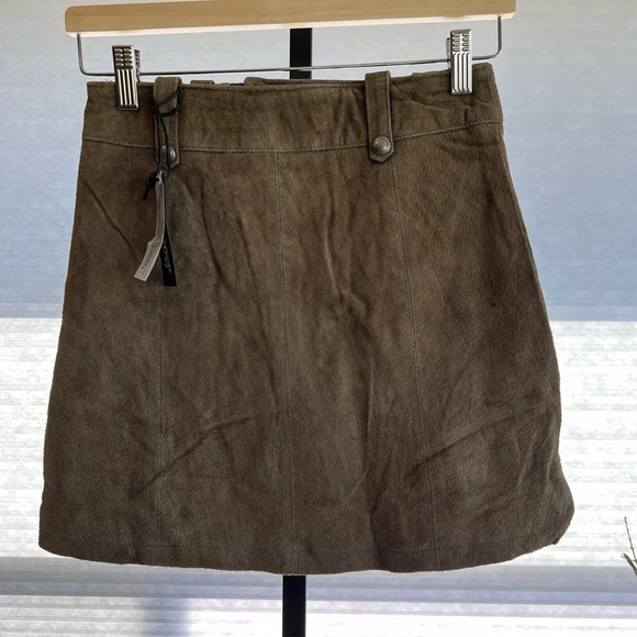 BlankNYC Suede Moto Mini Skirt Olive Green 25 NWT Classic Boho Festival Spring - Picture 4 of 7